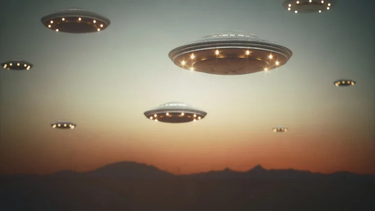 15 Most Famous UFO Incidents in American History