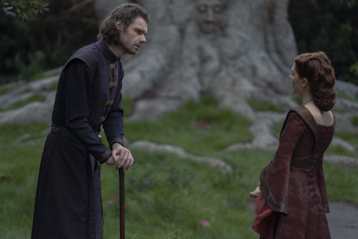 Who Is Larys Strong in House of the Dragon? Meet Matthew Needham’s ...