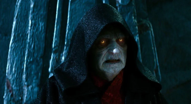 Ian McDiarmid Doesn’t Believe Palpatine Is Actually Dead, and Honestly, Neither Do We