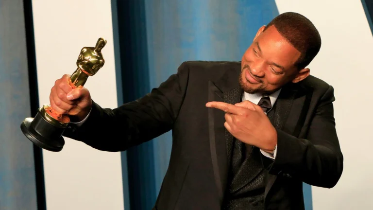 20 Times Celebs Broke the Internet