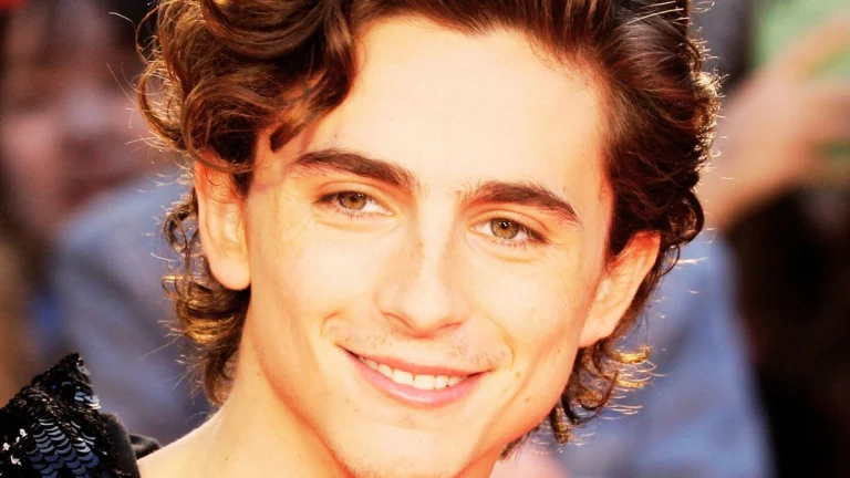 Timothée Chalamet Stuns in Smooth Suit at London Critics’ Circle Awards