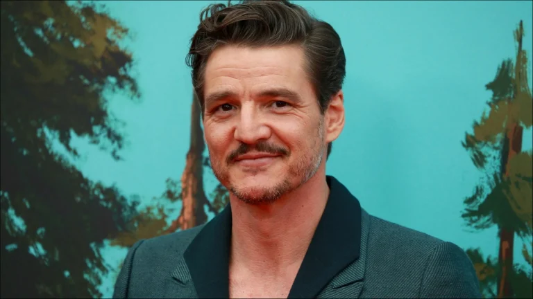 Pedro Pascal Debuts Dramatic New Appearance at Oscars 2026 and Fans Immediately Notice the Change