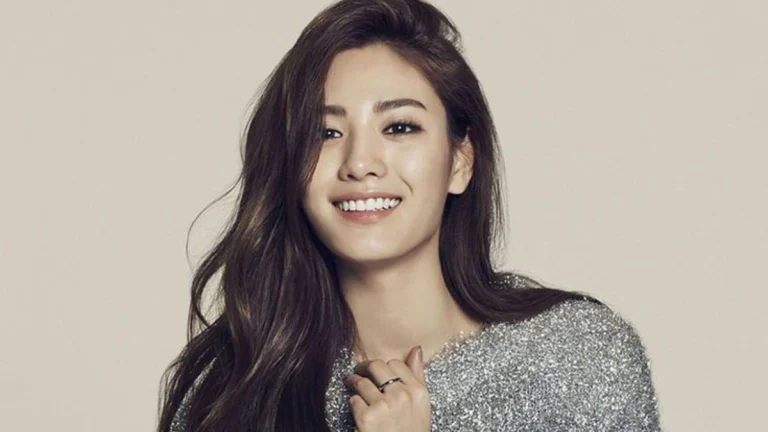 Intruder Breaks Into South Korean Star’s Apartment—She and Her Mother Fight Him Off