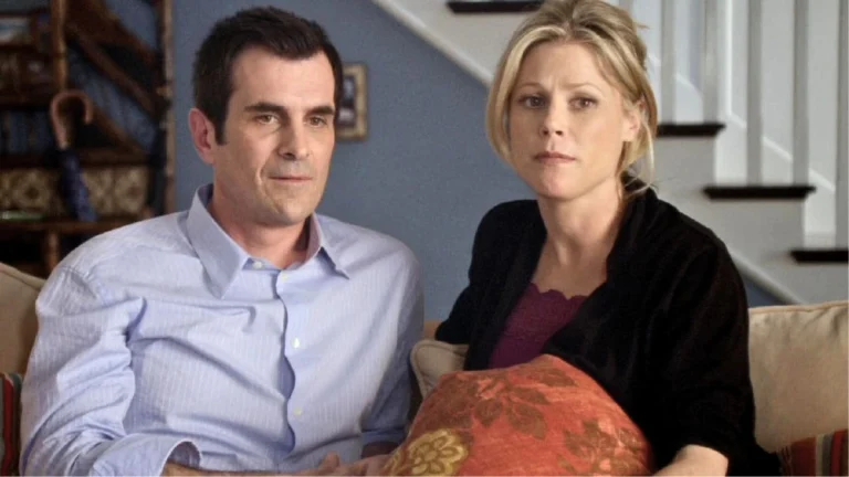 20 TV Shows That Tried to Hide Pregnant Actresses (And Failed)