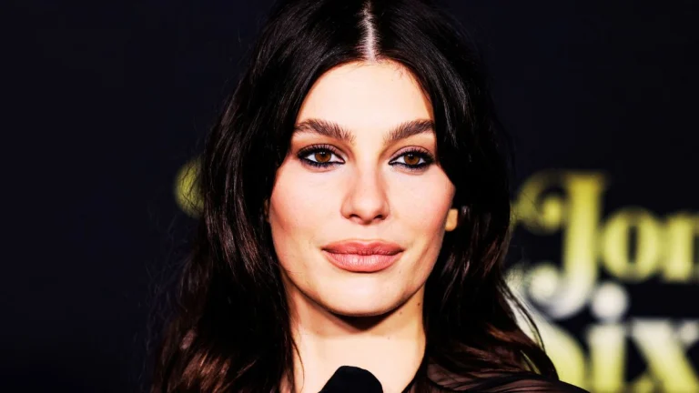 Leonardo DiCaprio’s, 51, 28-Year-Old Ex Stuns in Sparkling Gold Corset