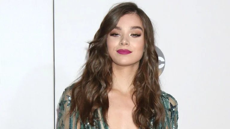 Hailee Steinfeld Pregnant: ‘Hawkeye’ Star and Josh Allen Expect First Baby