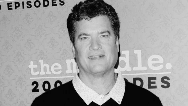 ‘The Middle’ and ‘Friends’ Star Pat Finn Dies at 60 – Cause of Death Revealed