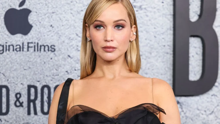 Jennifer Lawrence Sparks Debate After Roasting White Men as “So Misunderstood”