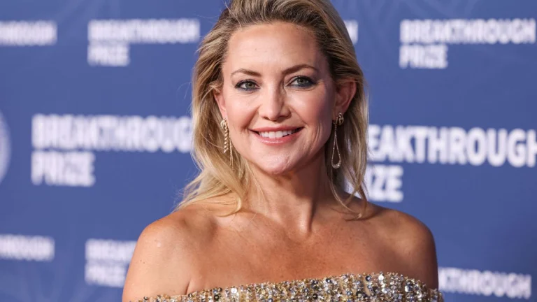 Kate Hudson, 46, Turns Up the Heat in Stunning Red at 98th Oscar Nominees Luncheon