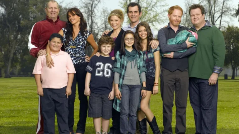 ‘Modern Family’ Reunion Has Fans Buzzing — But Sofia Vergara Completely Steals the Show