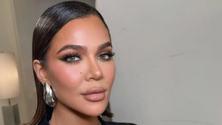 Khloe Kardashian Opens up About Living With This Chornic Condition