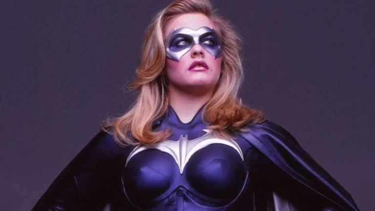 Alicia Silverstone at 49: How the ‘Batman & Robin’ Star Still Wins Hearts Nearly 30 Years Later