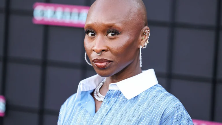 Cynthia Erivo Wows the Crowd in ‘Dracula,’ Receives Thunderous Standing Ovation