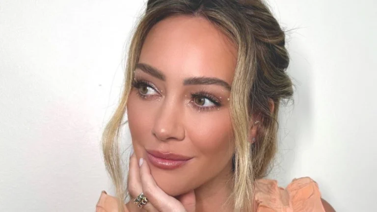 Hilary Duff Wows Fans With a Glamorous Strapless Corset Look