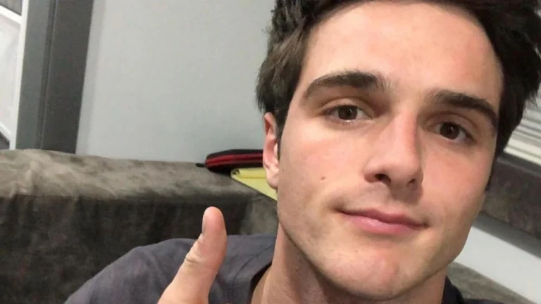 Fans Slam Jacob Elordi After He Responds Harshly To Comment About Throwing Up