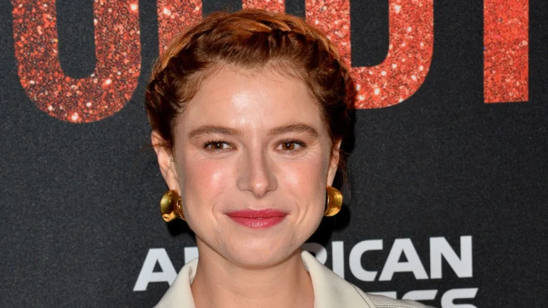 Jessie Buckley Stuns in Custom Chanel Gown While Winning Big at 2026 BAFTAs