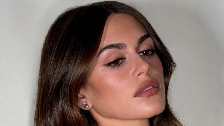 Cindy Crawford’s Daughter Nails the Naked Dress Trend With Stylish Look