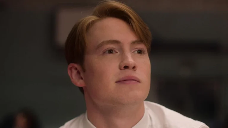 Kit Connor Shows off Dramatic New Beard While Out With Famous Friends