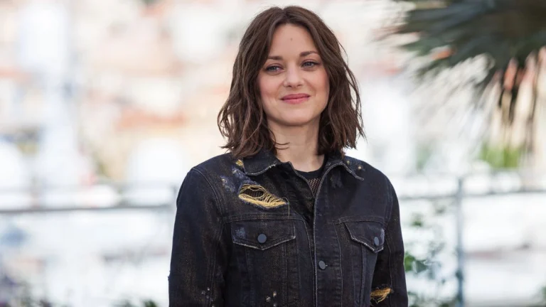 Marion Cotillard Opens up About the Dark Knight Rises Scene She Hated