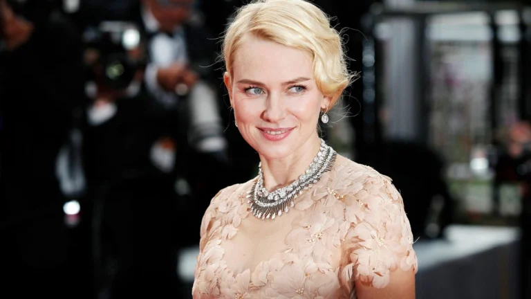 Naomi Watts, 57, Steps Out in a Must-Have Spring Piece Paired With Leg-Lengthening Jeans