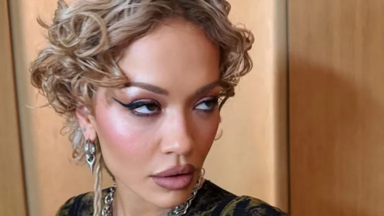 Rita Ora Stuns in Sultry Look, Shows Off Legs at Vogue Australia Summer Ball