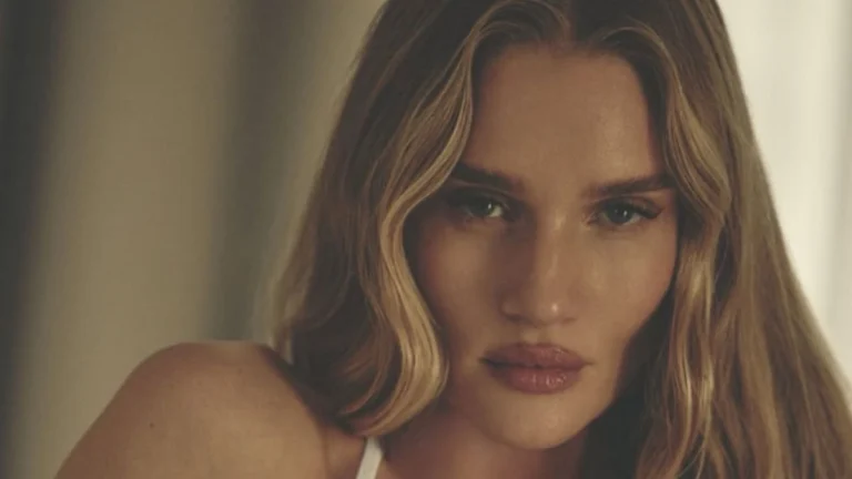 Rosie Huntington-Whiteley Sizzles in Skin-Tight Armani, Flaunts Killer Curves at Vogue Australia Summer Ball 2026