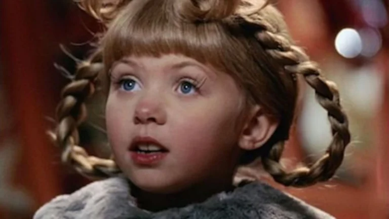 Taylor Momsen Stuns Fans With Beauty, 26 Years After ‘How the Grinch Stole Christmas’