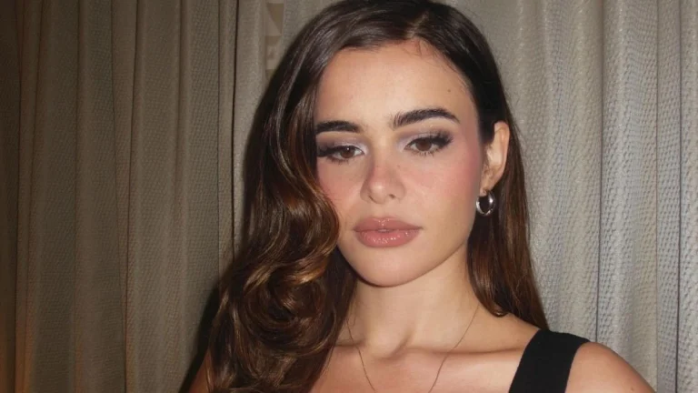 Barbie Ferreira Turns Heads at Oscars With Major Weight Loss and Blue Corseted Dress