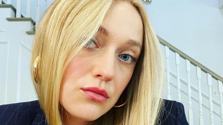 Inside Dakota Fanning’s Casual Lunch Outing With Elle Fanning and Gus Wenner