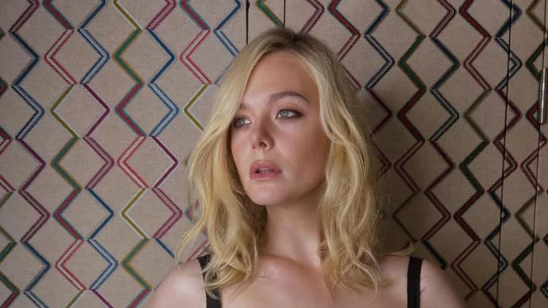 Elle Fanning Flaunts Her Curves in a Heavenly Strapless Gown That Steals the Spotlight at the Oscars