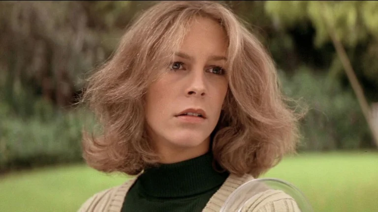 Jamie Lee Curtis (67) Is Still Amazing 48 Years After ‘Halloween’