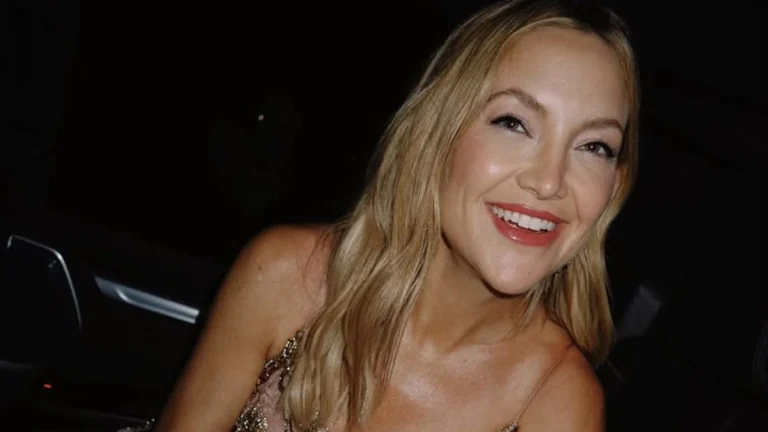 Kate Hudson, 46, Slays the Oscars in a Daring Jade Green Bustier That Teases Every Curve