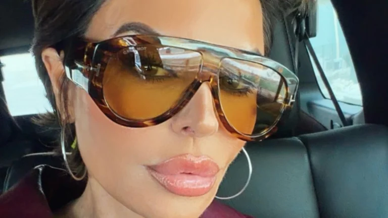 Lisa Rinna (62) Turns Heads in a Dress Crafted From 11 Pounds of Human Hair and Took 152 Hours To Create