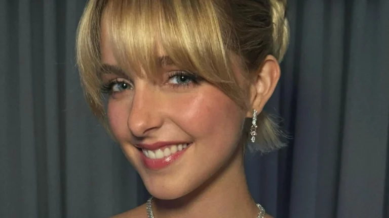 Fans Were Stunned When McKenna Grace Revealed What Was in Her Dress Pocket at the Oscars