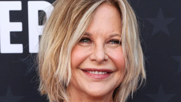Meg Ryan (64) Stuns in Rare Red Carpet Appearance at Vanity Fair Oscars Party