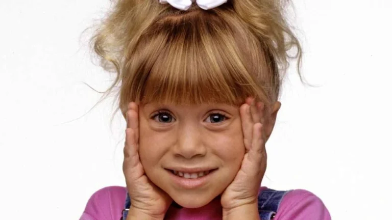 Remember Michelle Tanner from ‘Full House’? Here’s What Mary-Kate Olsen & Ashley Olsen Look Like Now at 39