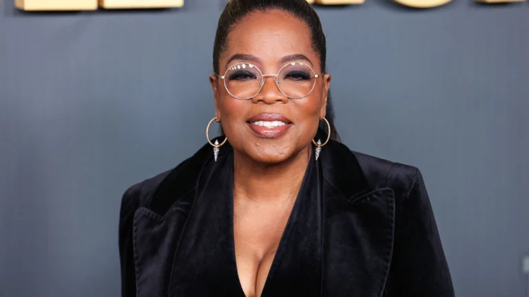 Oprah Winfrey (72) Sparks Clone Theories With Her Paris Fashion Week Look