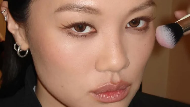 Rei Ami Dares to Bare in Glittering Micro Top and a Skirt at ‘Hannah Montana’ 20th Anniversary Special Premiere