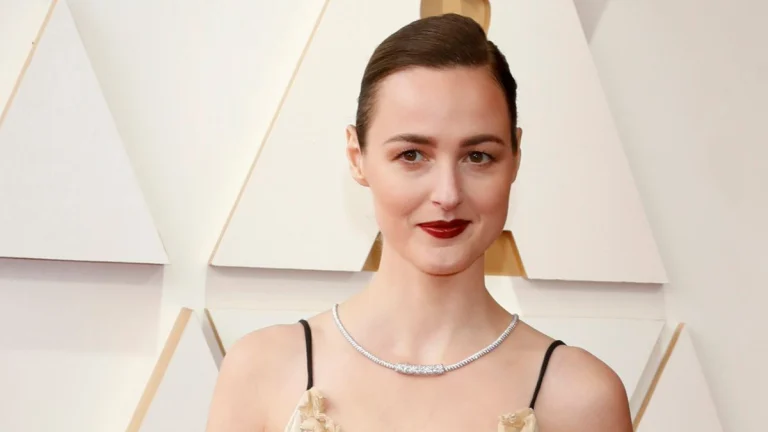 Renate Reinsve Goes Almost Naked in Sheer Louis Vuitton Gown, Showing Every Curve at Vanity Fair Oscars Party