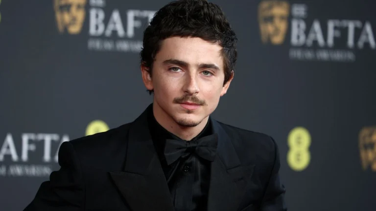 Lip Reader Claims To Reveal Timothée Chalamet and Sister’s Words About Kylie Jenner