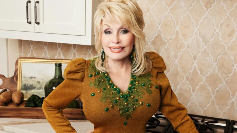 Dolly Parton Stuns in Denim Crop Top at 80 and Gives Fans Confidence Advice on Style