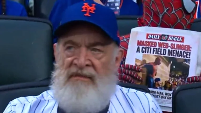 J.K. Simmons Can’t Escape J. Jonah Jameson, Not Even at a Mets Game