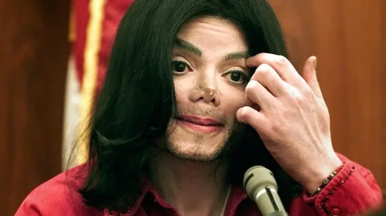 Michael Jackson’s Nose Tape Was Never What Fans Thought, His Bodyguard Finally Explains Why