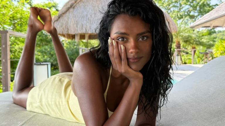 ‘The Devil Wears Prada 2’ Star Simone Ashley Is Liquid Gold in a Plunging Champagne Satin Gown