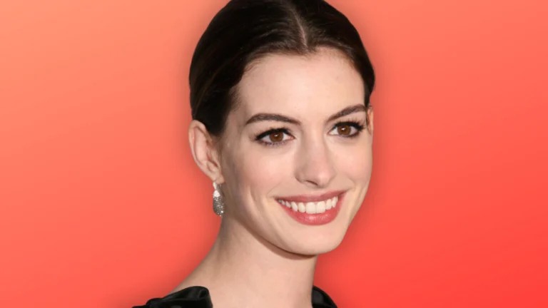 Anne Hathaway (43) Is All Smiles at SiriusXM’s ‘Verity’ Front Row Event as Opening Weekend Arrives