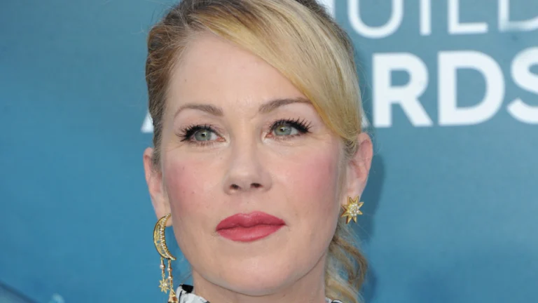 ‘Dead to Me’ Star Christina Applegate Shares Shocking Update on Her MS Diagnosis