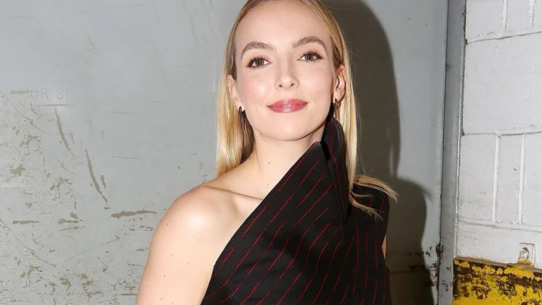 ‘Free Guy’ Star Jodie Comer Turns up the Heat in a Backless Scarlet Givenchy Halter in Paris