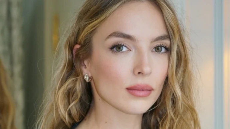 ‘The Death of Robin Hood’ Star Jodie Comer Makes a Scarlet Statement on the Givenchy Front Row in Paris
