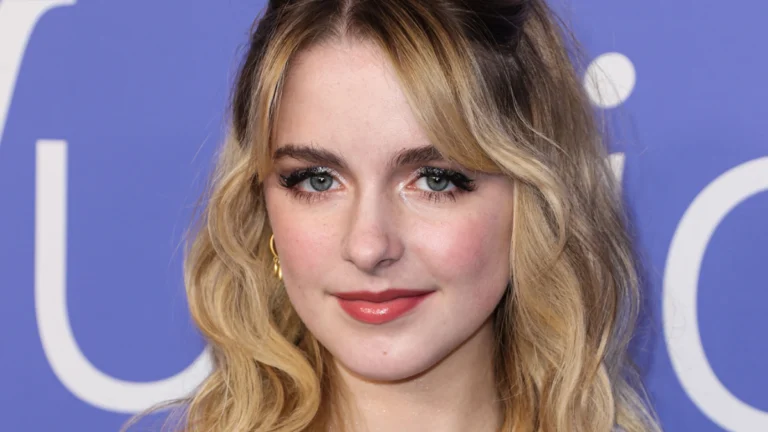 Mckenna Grace Channels Katniss’ Snow Mansion Look From ‘Catching Fire’ in Her Latest Hunger Games Homage