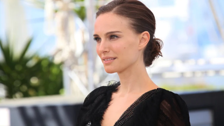‘The Gallerist’ Star Natalie Portman Opens up About Building a ‘Good Girl’ Image To Protect Herself as a Child Star